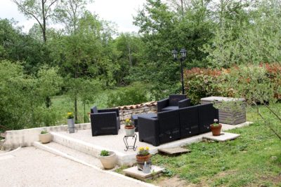 gite, le bouquet de soizic, grandjean, charente maritime, poitou charente, aquitaine, saintes, scoophoto, steve allan cerigo, soizic, chambre d'hote, charentaise, ferme medievale