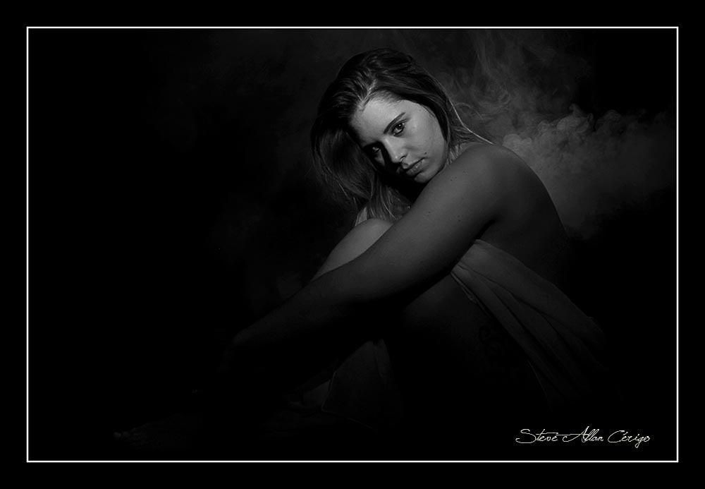 photographe saintes-Shooting Marine-Book-Photographe professionnel- Mariage- Studio- cérémonie religieuse- evenementiel- banquet- sport-Soizic-Steve Allan Cerigo – Photographe Artistique-Scoophoto - Photographe de mariages- portraits- reportages- studio- France- Charente Maritime- Royan- Saintes- La Rochelle- Cognac- Grandjean-Saint Jean d'Angely- 17- Poitou Charentes-Le Bouquet de Soizic