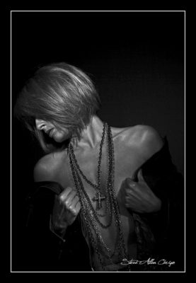 photographe saintes-Shooting Amandine-Book-Photographe professionnel- Mariage- Studio- cérémonie religieuse- evenementiel- banquet- sport-Soizic-Steve Allan Cerigo – Photographe Artistique-Scoophoto - Photographe de mariages- portraits- reportages- studio- France- Charente Maritime- Royan- Saintes- La Rochelle- Cognac- Grandjean-Saint Jean d'Angely- 17- Poitou Charentes-Le Bouquet de Soizic
